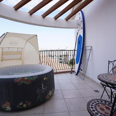 Two Bed Room Apartment 5 Min Walk To The Beach Ейлат Екстериор снимка