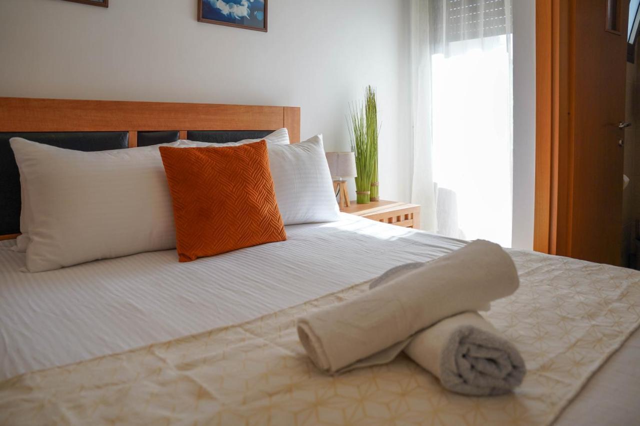 Two Bed Room Apartment 5 Min Walk To The Beach Ейлат Екстериор снимка