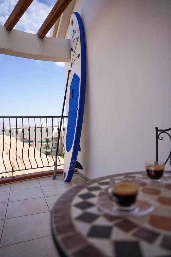 Two Bed Room Apartment 5 Min Walk To The Beach Ейлат Екстериор снимка