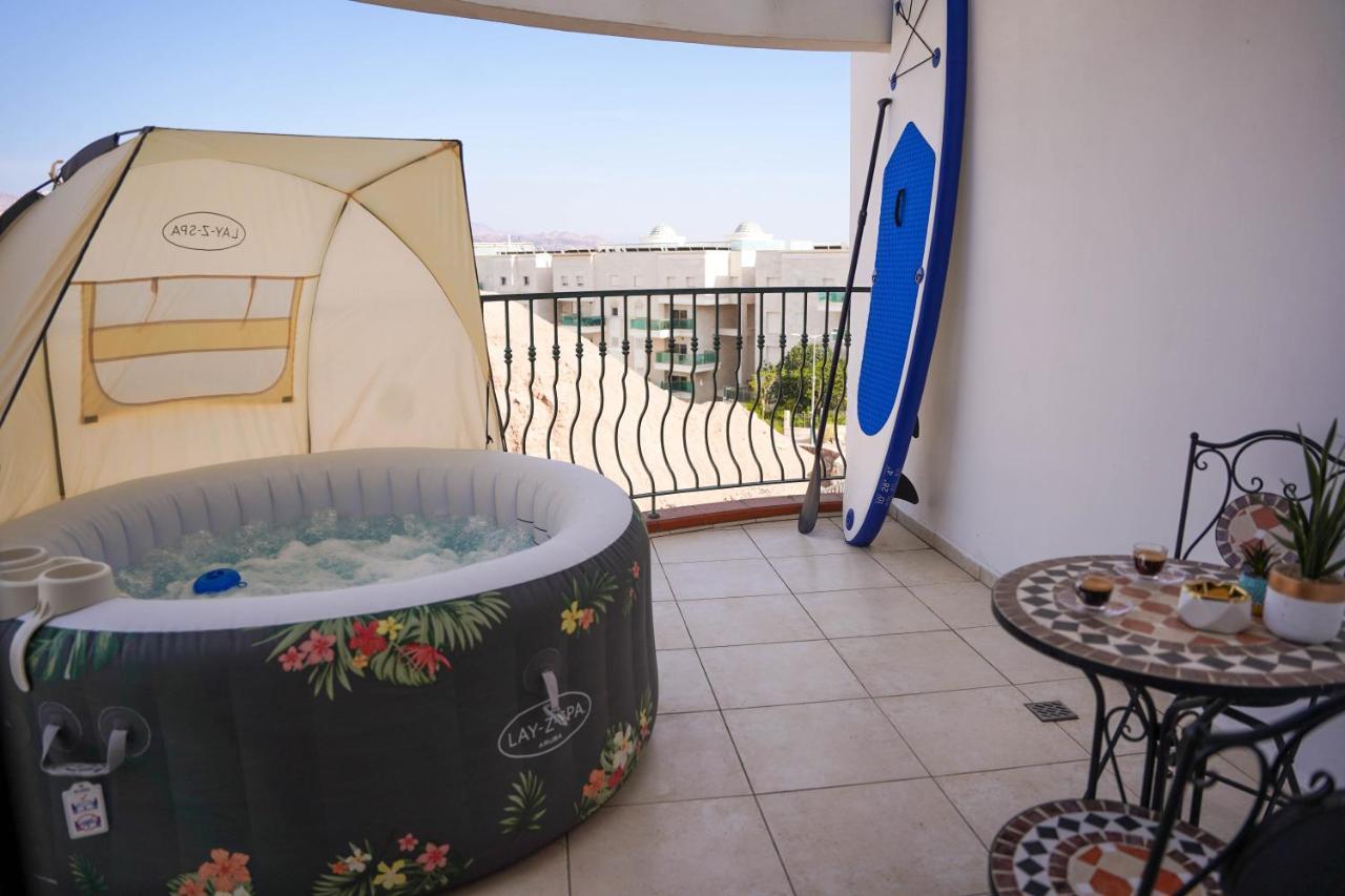 Two Bed Room Apartment 5 Min Walk To The Beach Ейлат Екстериор снимка